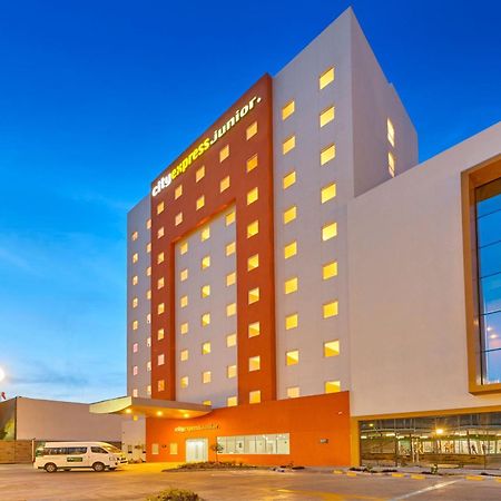 City Express Junior By Marriott Leon Centro De Convenciones Εξωτερικό φωτογραφία