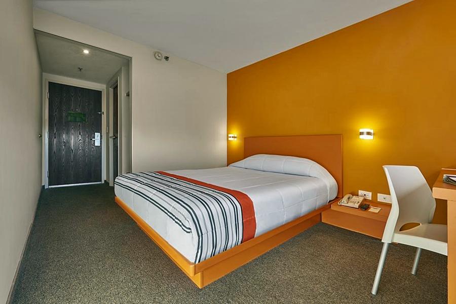 City Express Junior By Marriott Leon Centro De Convenciones Εξωτερικό φωτογραφία